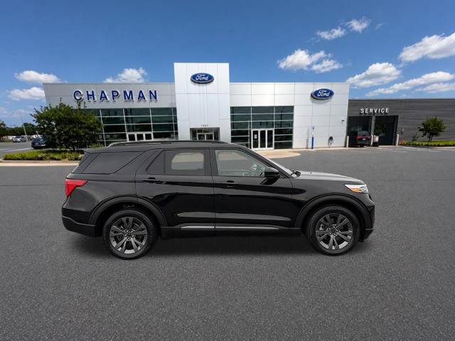 Certified 2022 Ford Explorer XLT w/ Equipment Group 202A AWD/4WD image 6