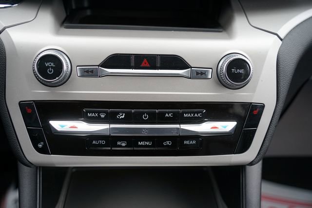 Certified 2024 Ford Explorer XLT w/ Equipment Group 202A image 16