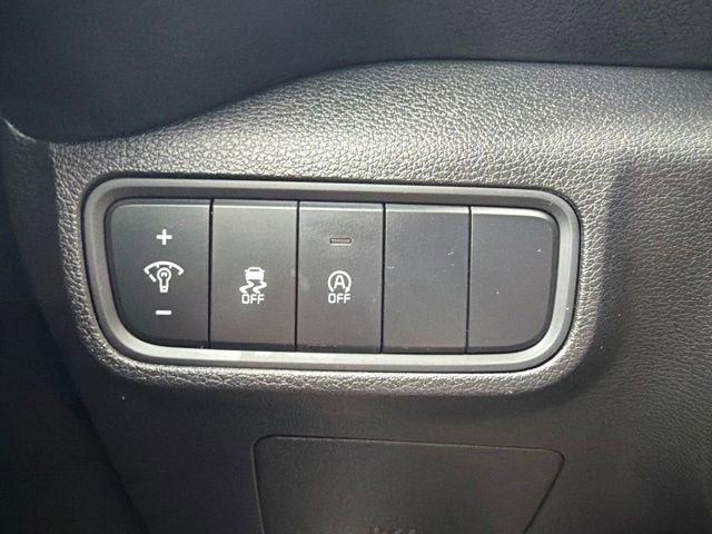 Used 2024 Kia Soul LX w/ Option Group 015 FWD image 16