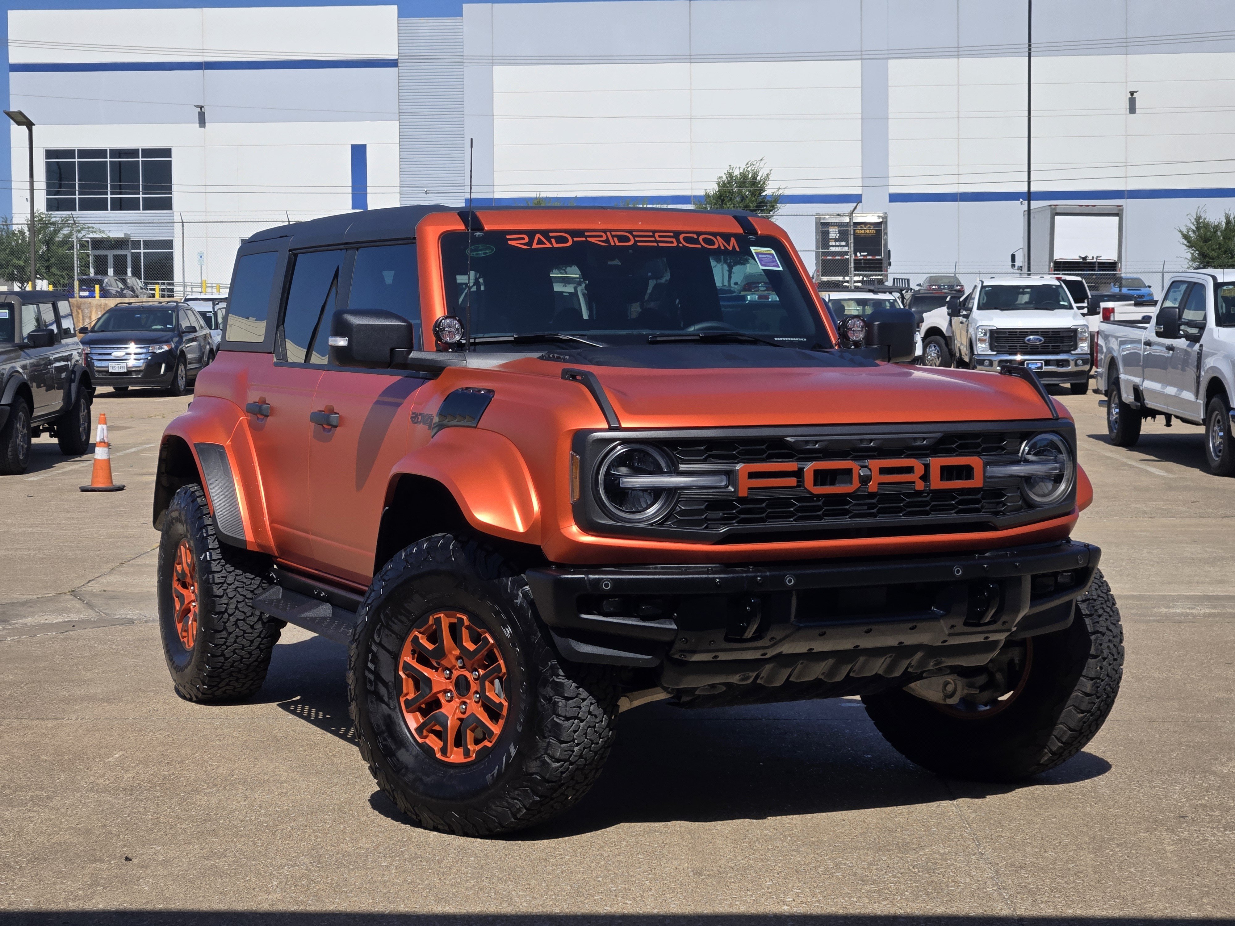 Certified 2024 Ford Bronco Raptor w/ Interior Carbon Fiber Pack 6 AWD/4WD image 1