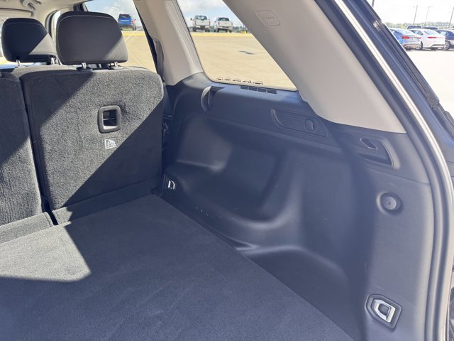 Used 2023 Jeep Grand Cherokee Laredo image 37