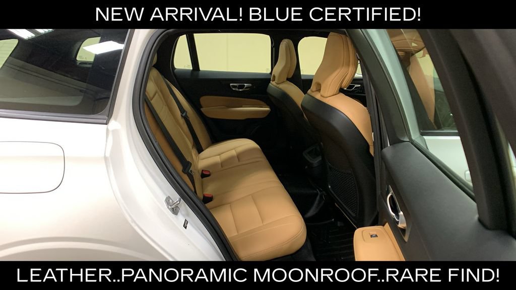 Used 2020 Volvo V60 T5 Momentum w/ Momentum Advanced Package FWD image 14