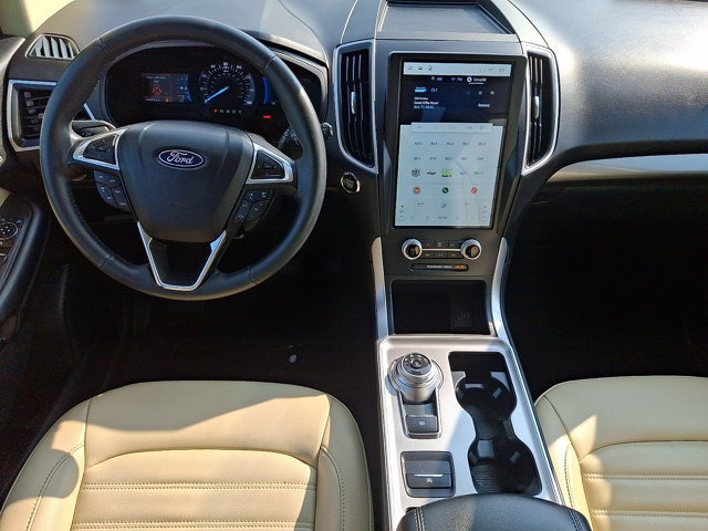 Certified 2024 Ford Edge SEL w/ Convenience Package AWD/4WD image 15