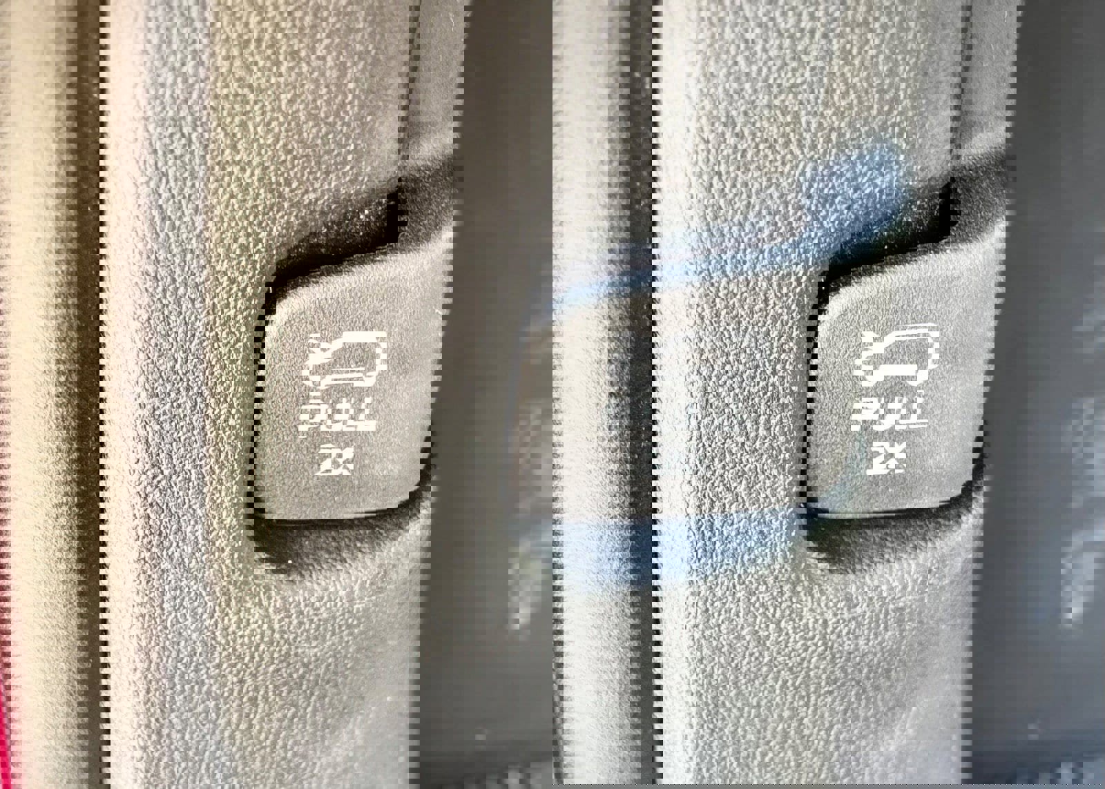 Certified 2021 Ford Explorer XLT w/ Equipment Group 202A image 36