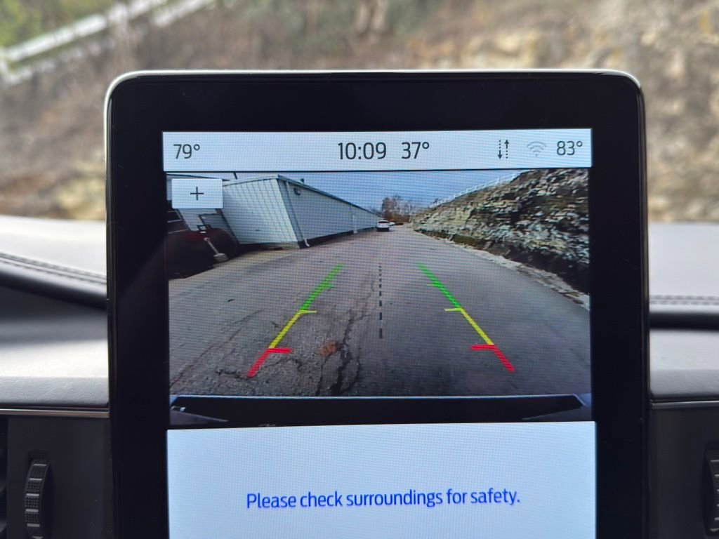 Certified 2023 Ford Explorer Platinum w/ Technology Package image 26