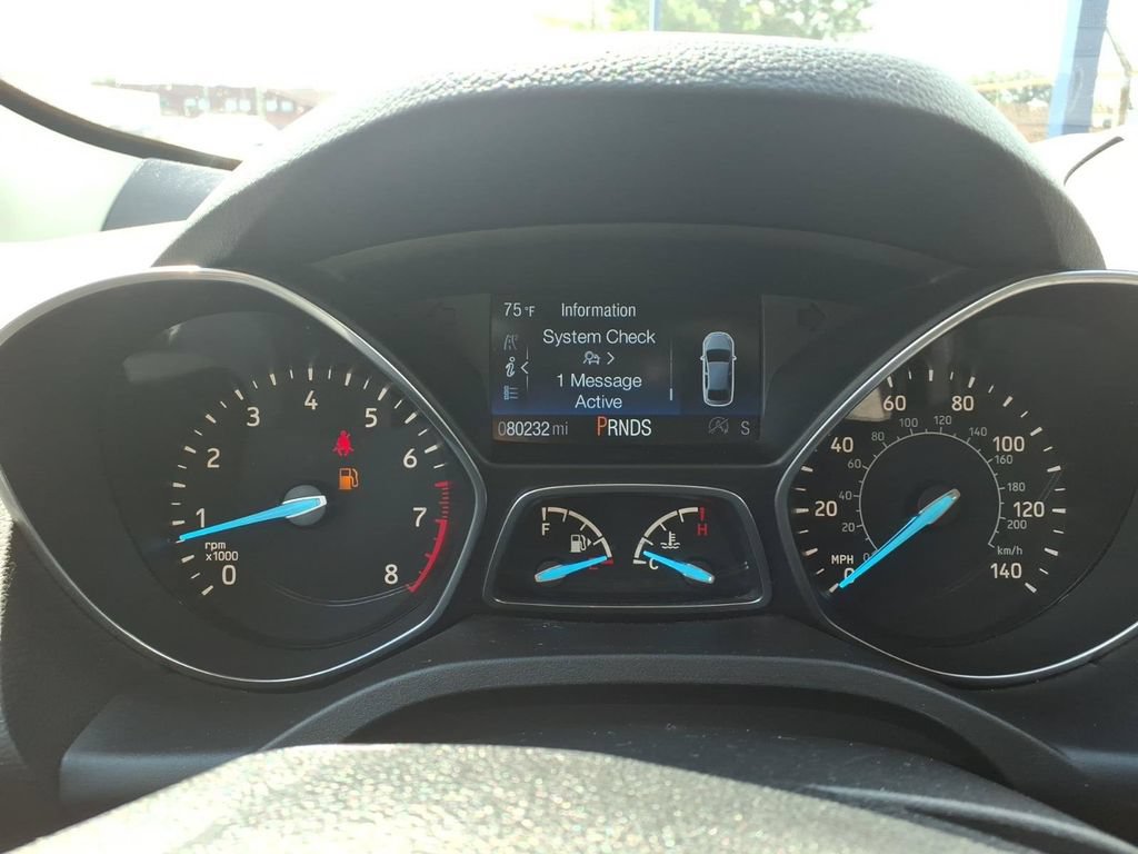 Certified 2019 Ford Escape SE AWD/4WD image 17