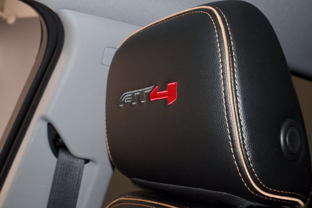 Used 2024 GMC Terrain AT4 w/ LPO, Floor Liner Package AWD/4WD image 27