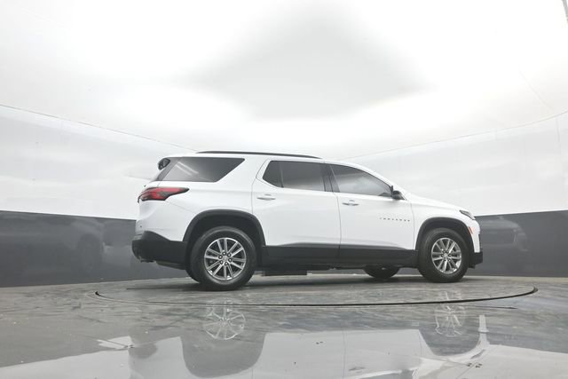 Used 2023 Chevrolet Traverse LT image 24