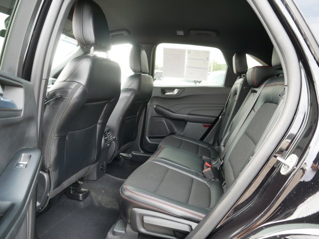 Certified 2026 Ford Escape ST-Line AWD/4WD image 16