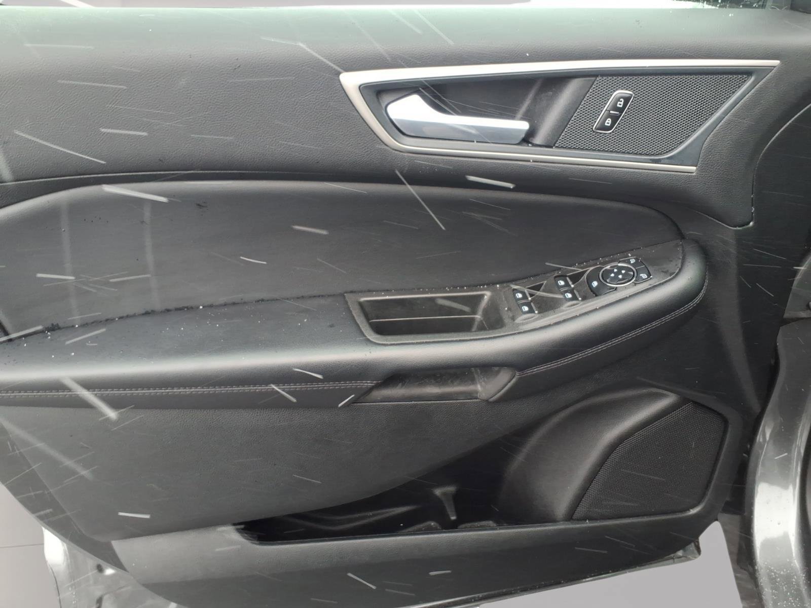 Certified 2024 Ford Edge SEL image 11