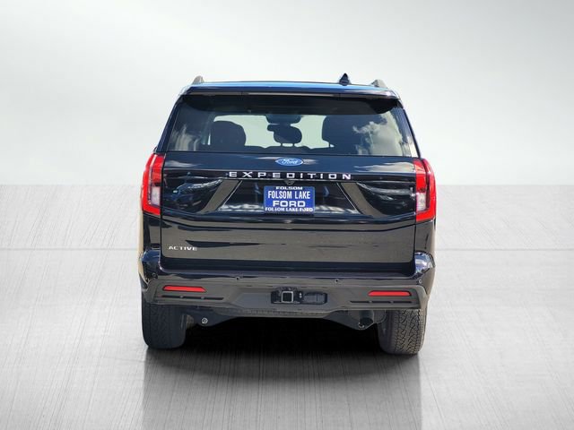Certified 2025 Ford Expedition Active image 4