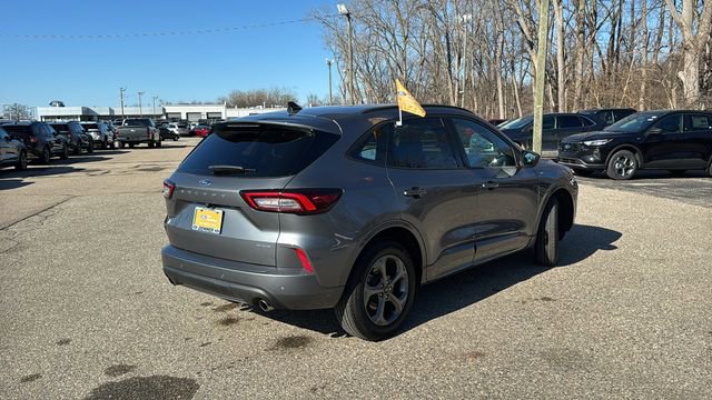 Certified 2024 Ford Escape ST-Line w/ Tech Pack #1 image 3