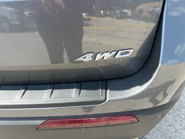 Certified 2025 Ford Explorer Active w/ Active Comfort Package AWD/4WD image 6