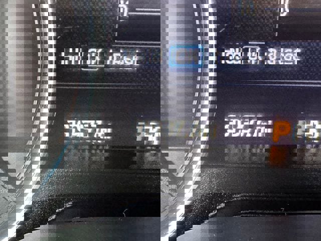 Certified 2021 Ford F350 Lariat w/ Chrome Package image 14