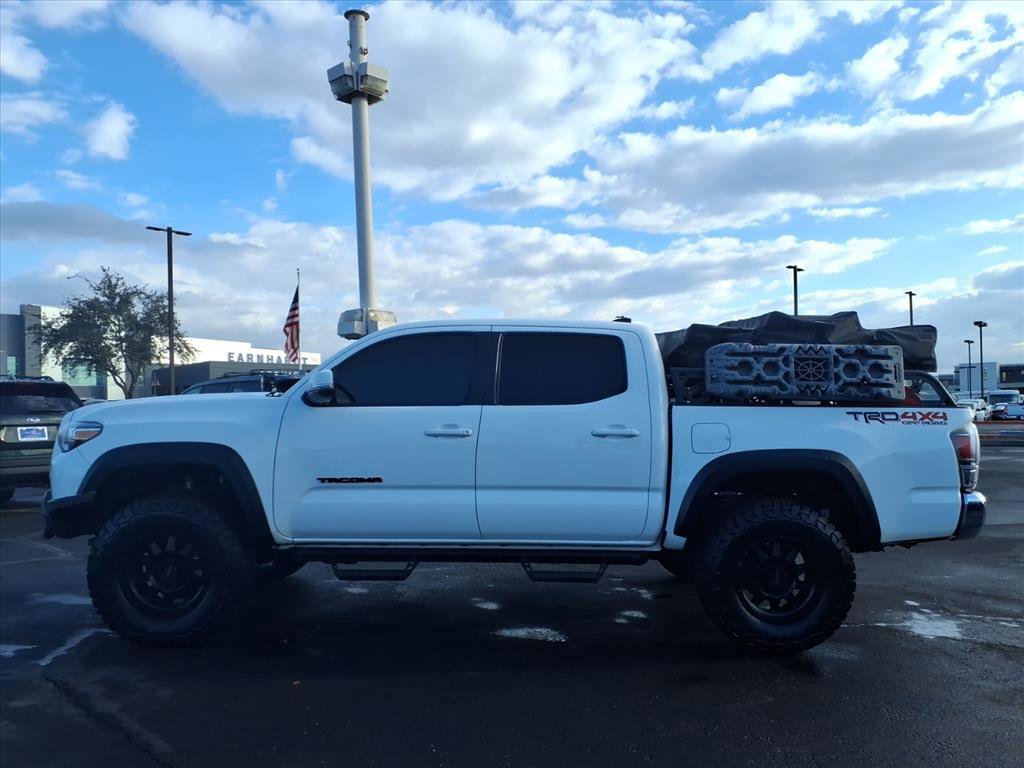 Used 2022 Toyota Tacoma TRD Off-Road image 6