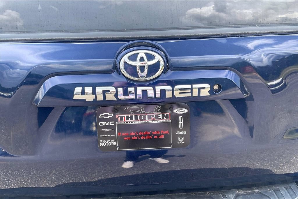 Used 2018 Toyota 4Runner SR5 w/ Wilderness Package AWD/4WD image 8