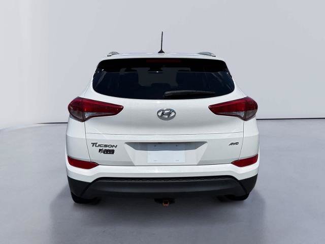 Used 2017 Hyundai Tucson SE w/ SE Popular Package 02 AWD/4WD image 4