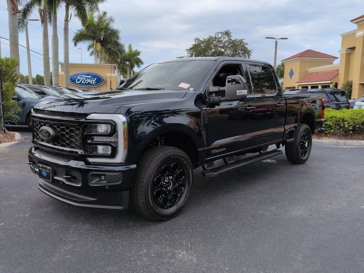 Certified 2025 Ford F250 Lariat w/ Lariat Ultimate Package AWD/4WD image 7