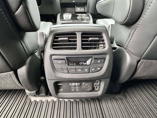 Used 2021 Honda Pilot Touring image 14