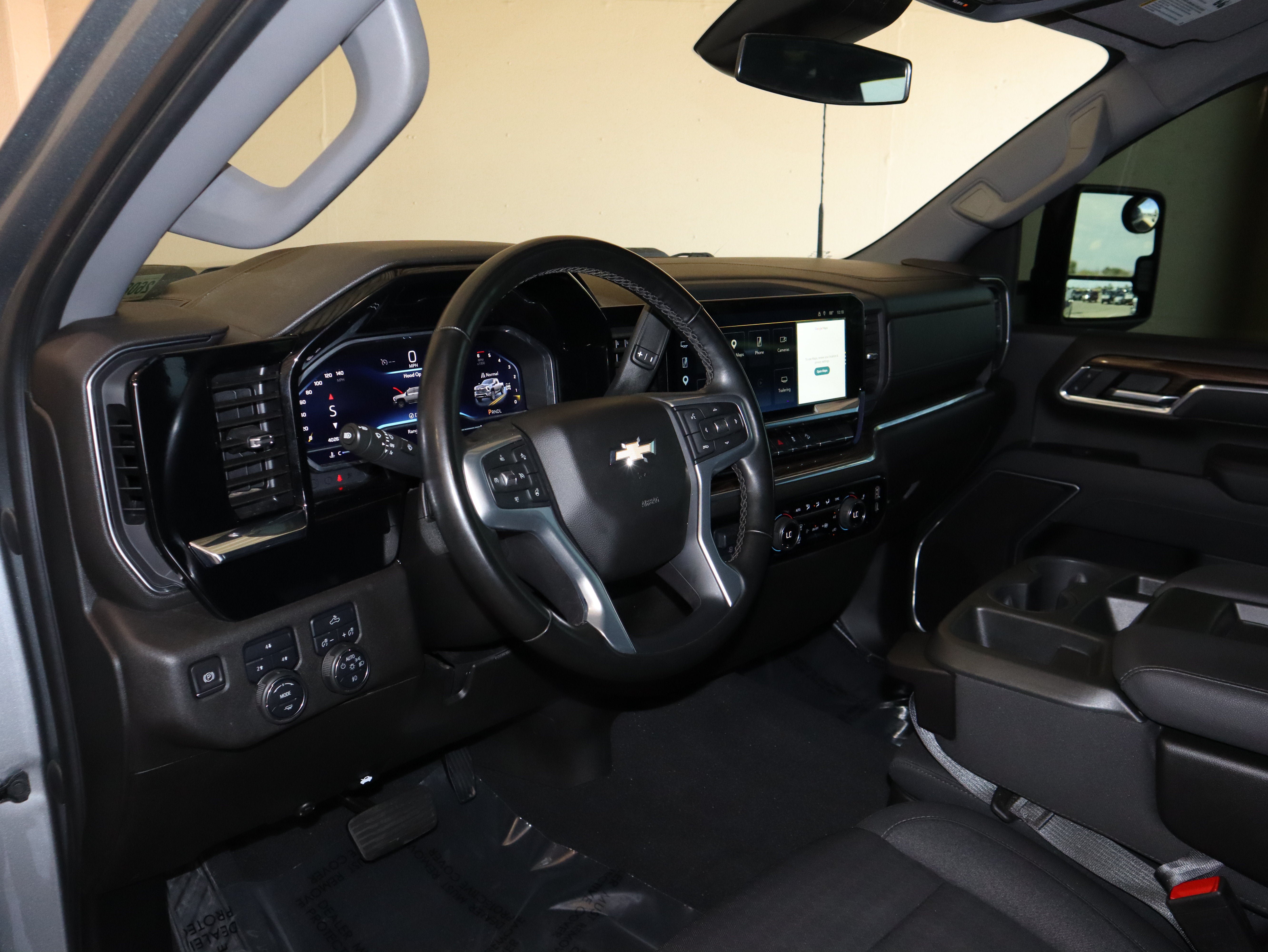 Used 2024 Chevrolet Silverado 2500 LT AWD/4WD image 23