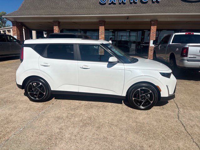 Used 2024 Kia Soul EX FWD image 7