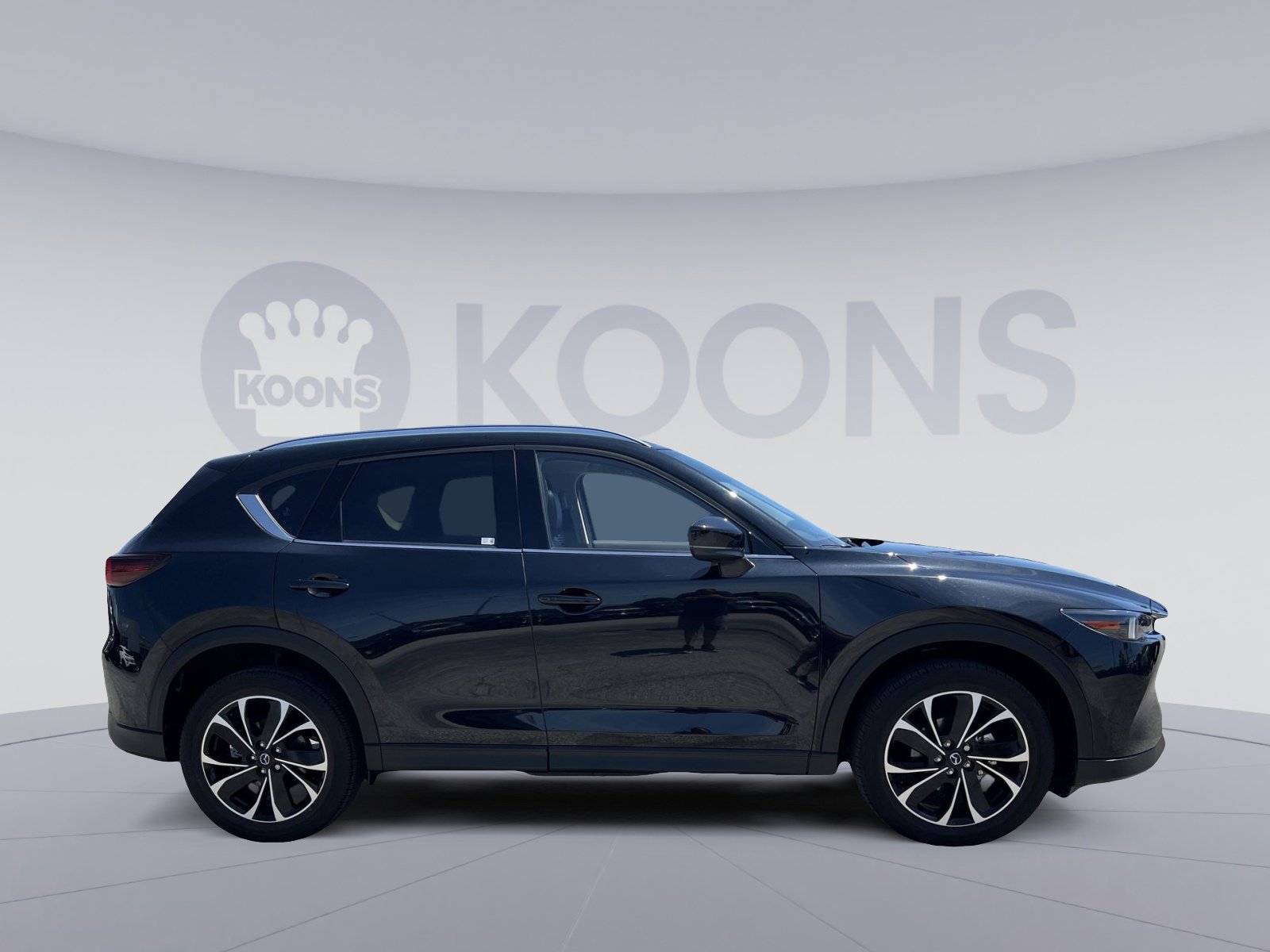 Used 2023 MAZDA CX-5 AWD 2.5 S w/ Premium Package image 17