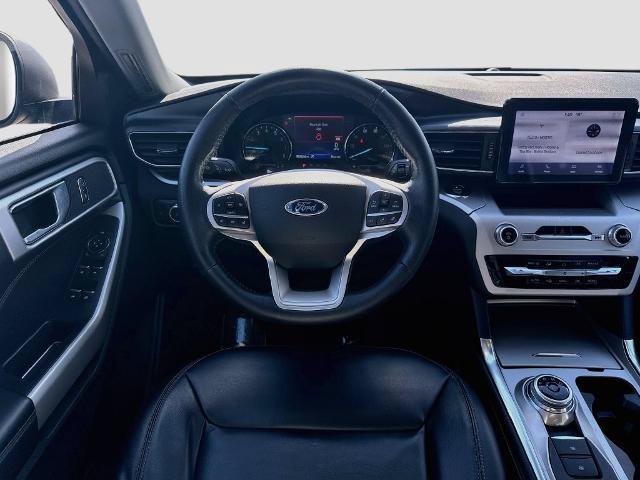 Certified 2021 Ford Explorer XLT w/ Equipment Group 202A AWD/4WD image 18