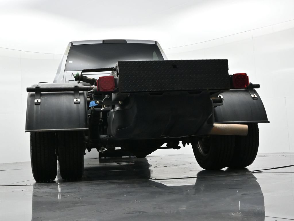 Used 2024 RAM 3500 Tradesman w/ Cold Weather Group RWD image 21