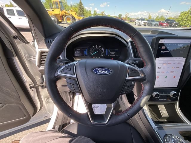 Certified 2024 Ford Edge ST-Line w/ Class II Trailer Tow Package AWD/4WD image 15