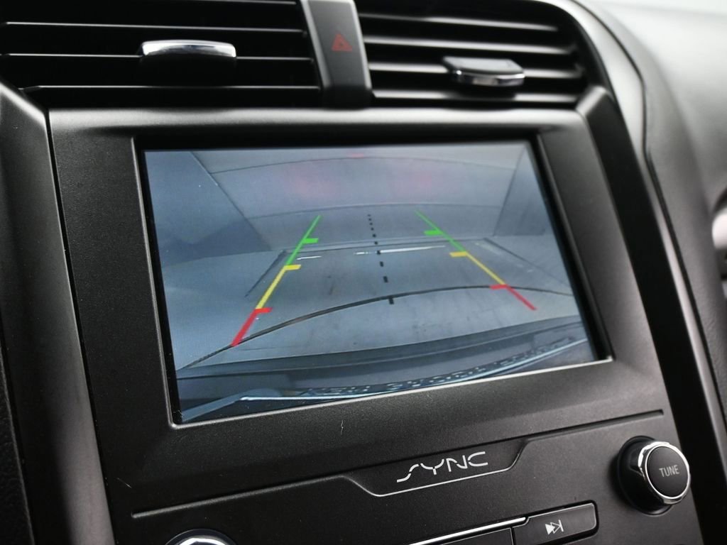 Certified 2020 Ford Fusion SE w/ Equipment Group 151A image 43