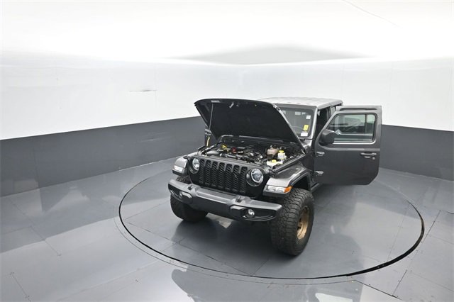 Used 2021 Jeep Gladiator Willys image 35