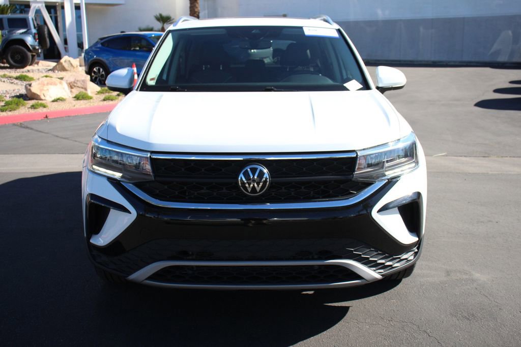 Used 2023 Volkswagen Taos SE image 13