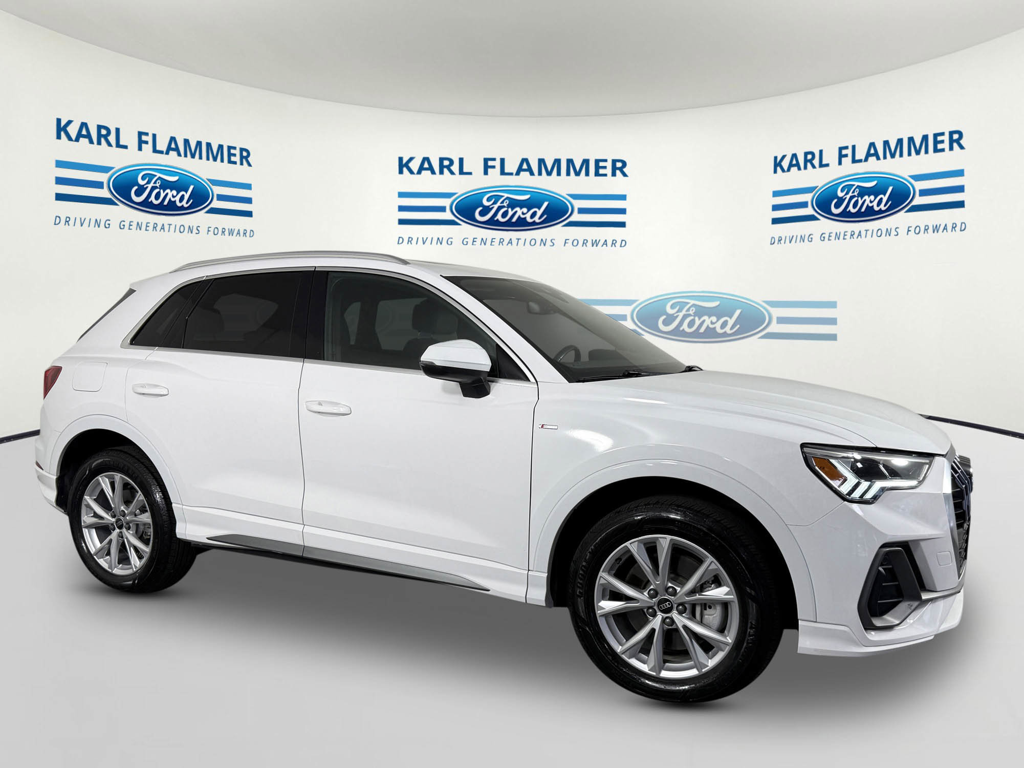 Used 2023 Audi Q3 2.0T Premium