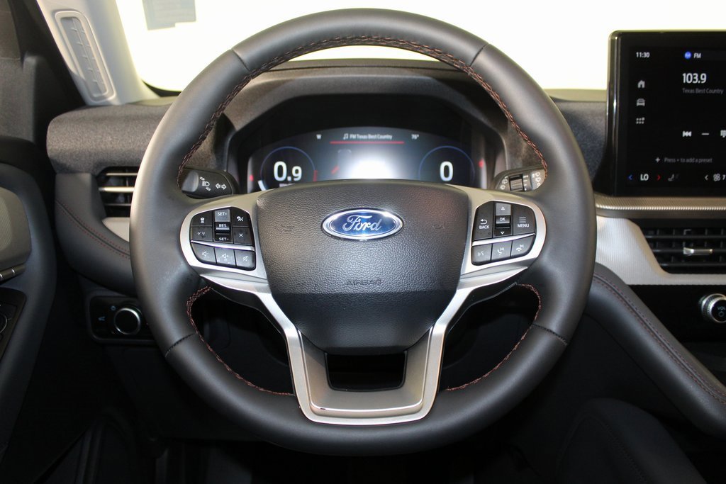 Certified 2025 Ford Explorer Active image 16