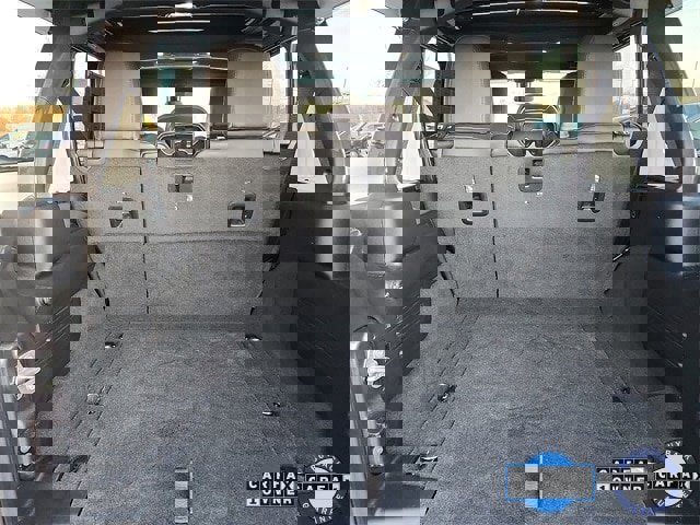 Used 2025 Jeep Wrangler Unlimited Sahara w/ Safety Group image 27