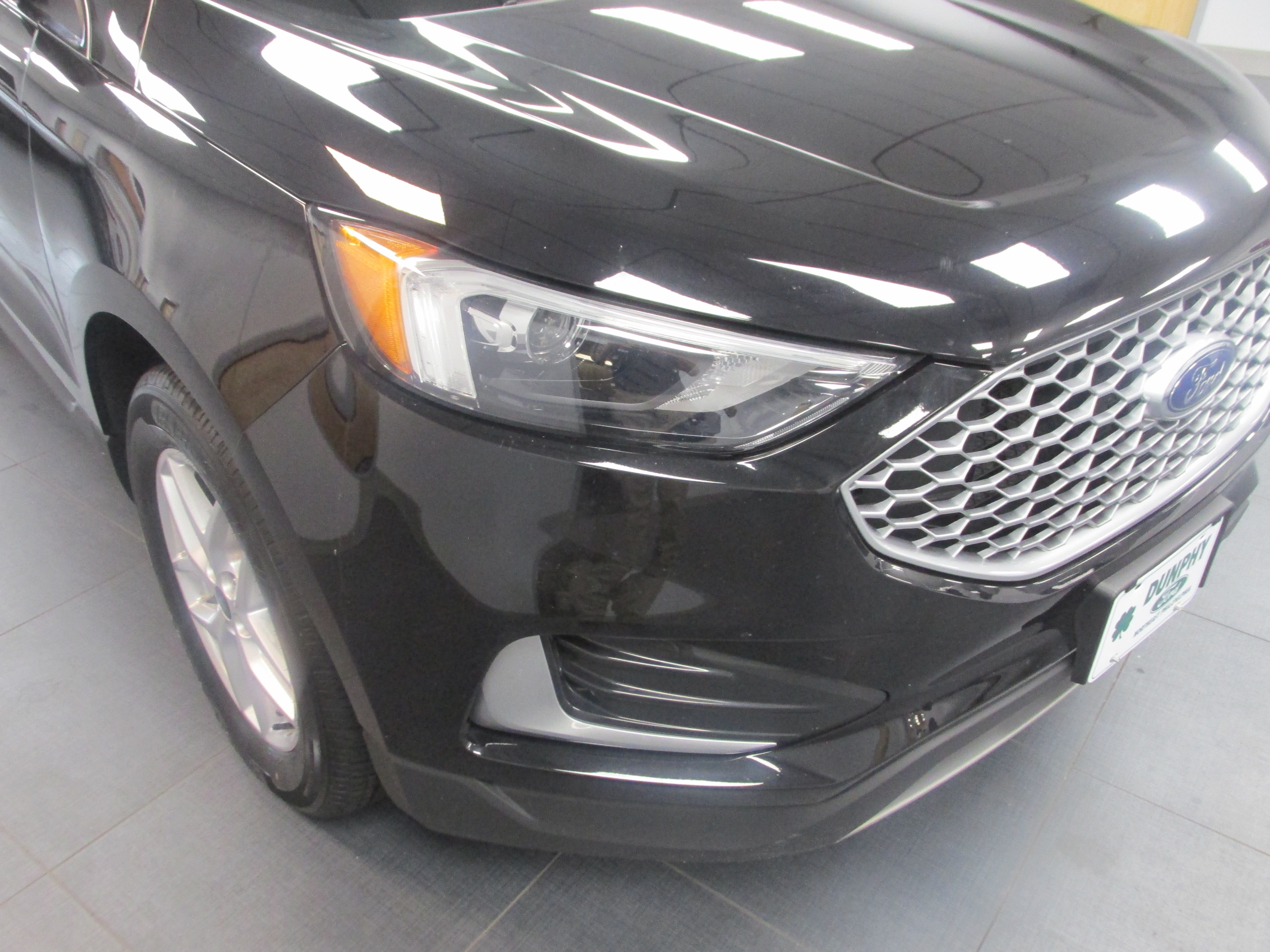 Certified 2024 Ford Edge SEL AWD/4WD image 10