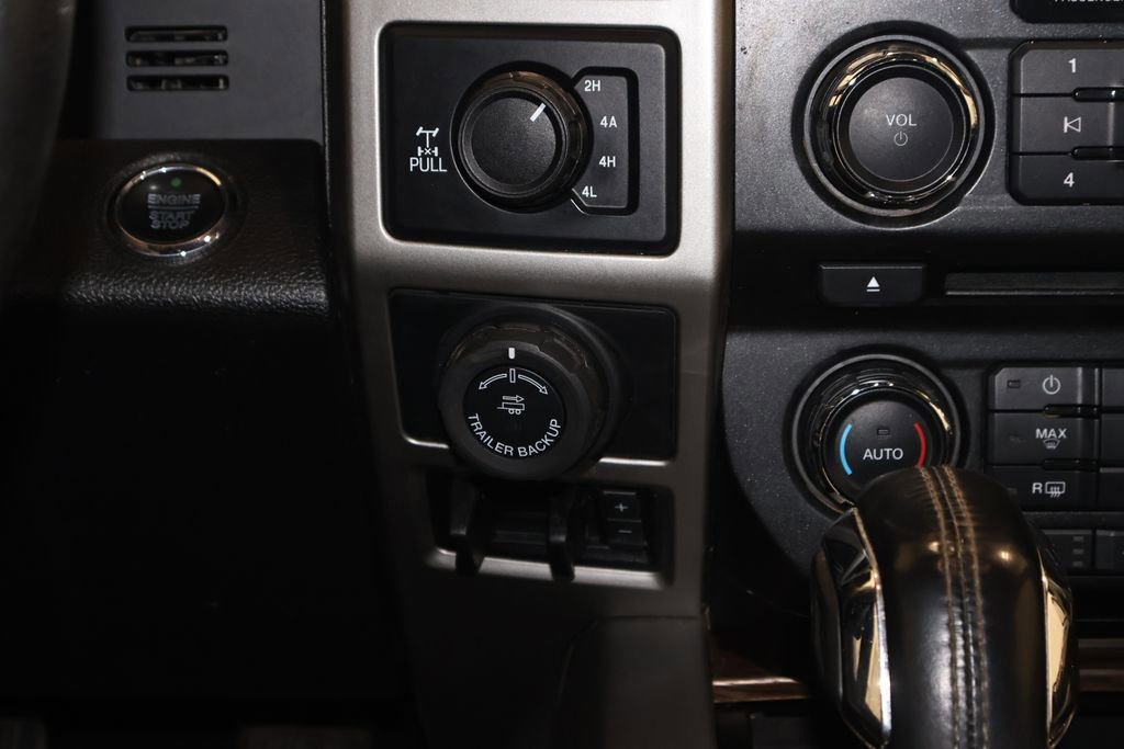 Certified 2018 Ford F150 Lariat image 32