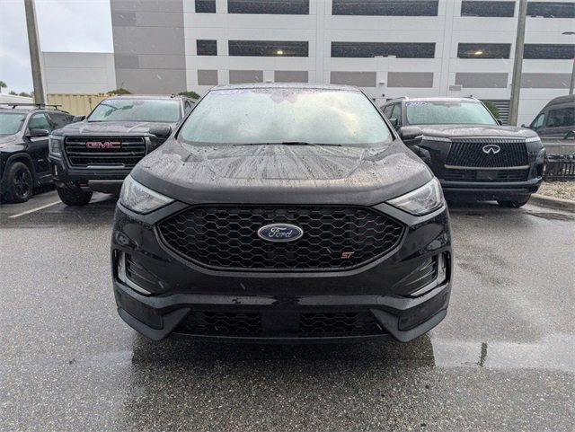 Certified 2023 Ford Edge ST image 2