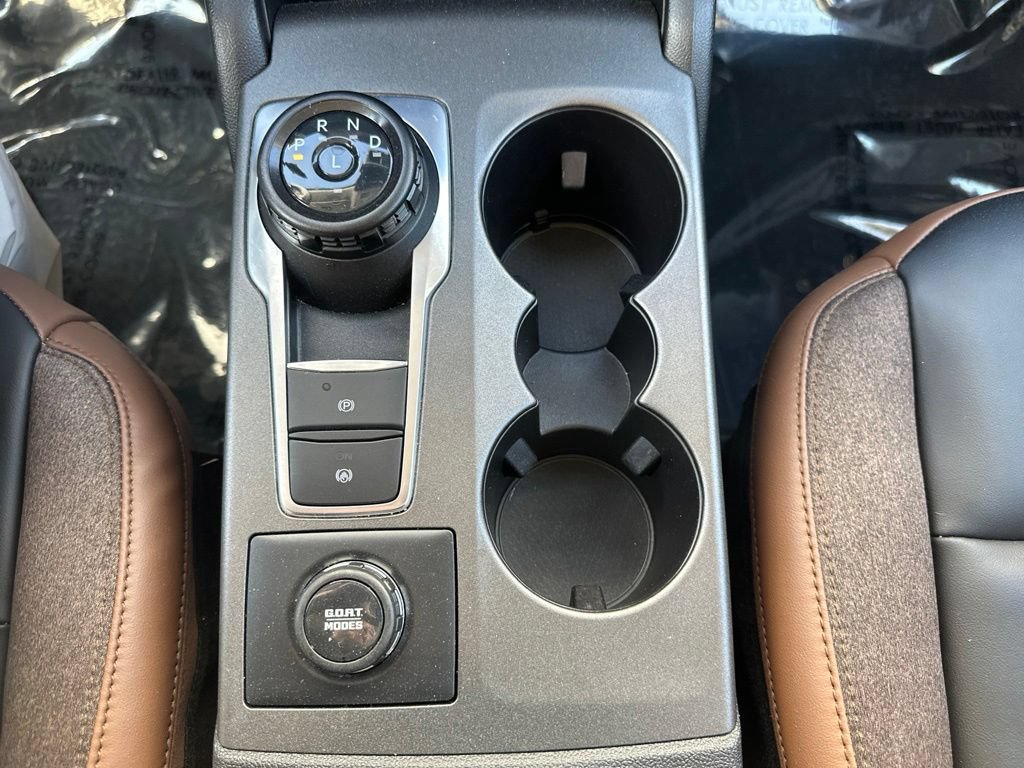 Certified 2025 Ford Bronco Sport Outer Banks w/ Outer Banks Tech Package+ AWD/4WD image 51