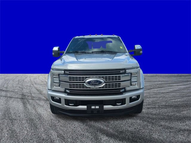 Certified 2019 Ford F450 Platinum w/ Platinum Ultimate Package image 9