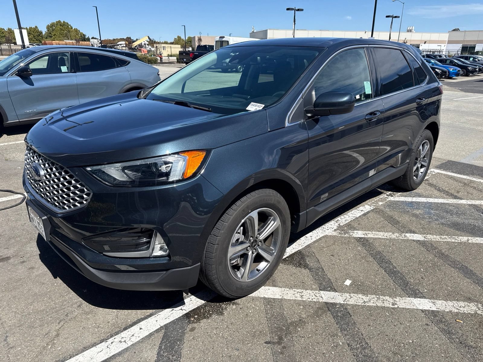 Certified 2024 Ford Edge SEL w/ Convenience Package AWD/4WD image 1