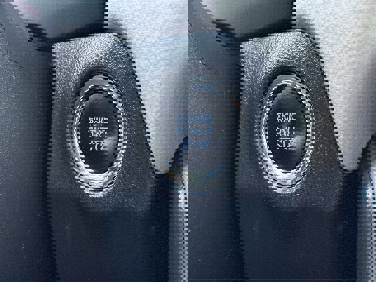 Used 2019 Toyota RAV4 XLE w/ Convenience Package image 23