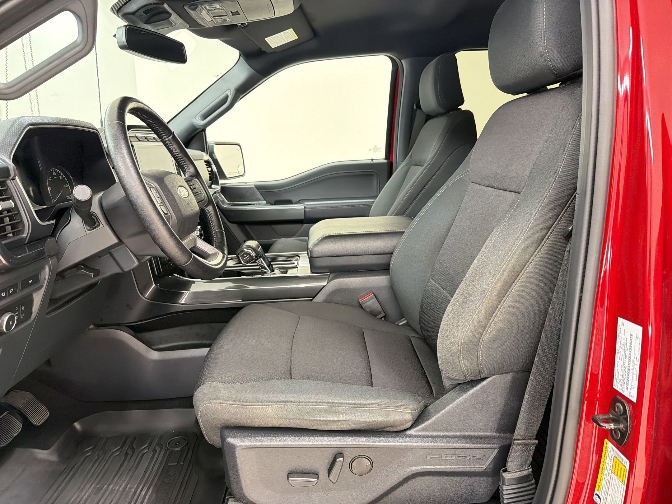 Certified 2022 Ford F150 XLT w/ Equipment Group 302A High image 9