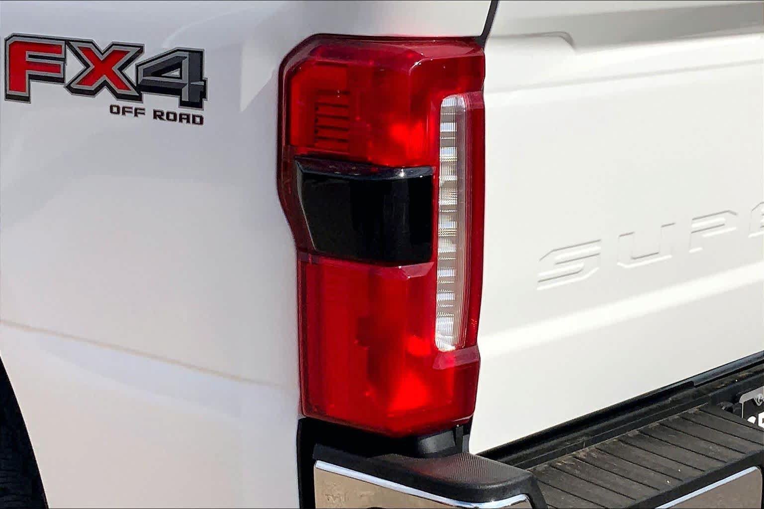 Certified 2024 Ford F350 Lariat w/ Lariat Ultimate Package AWD/4WD image 29
