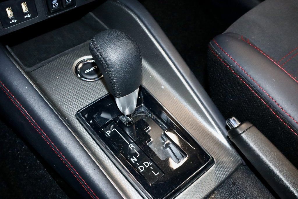 Used 2025 Mitsubishi Outlander Sport SE image 32