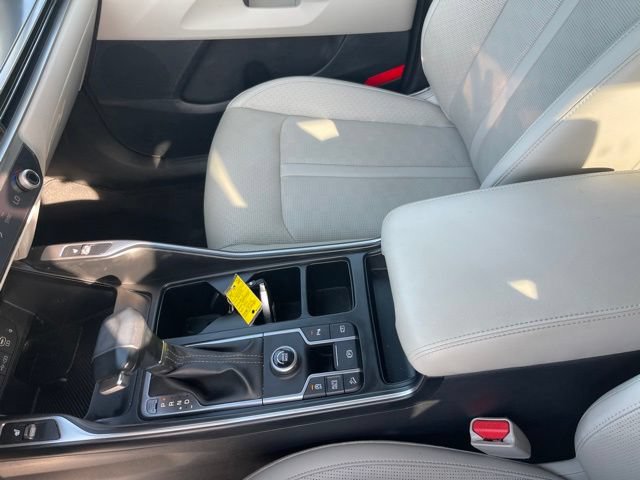 Used 2025 Kia Sorento S w/ Panoramic Sunroof Package FWD image 31