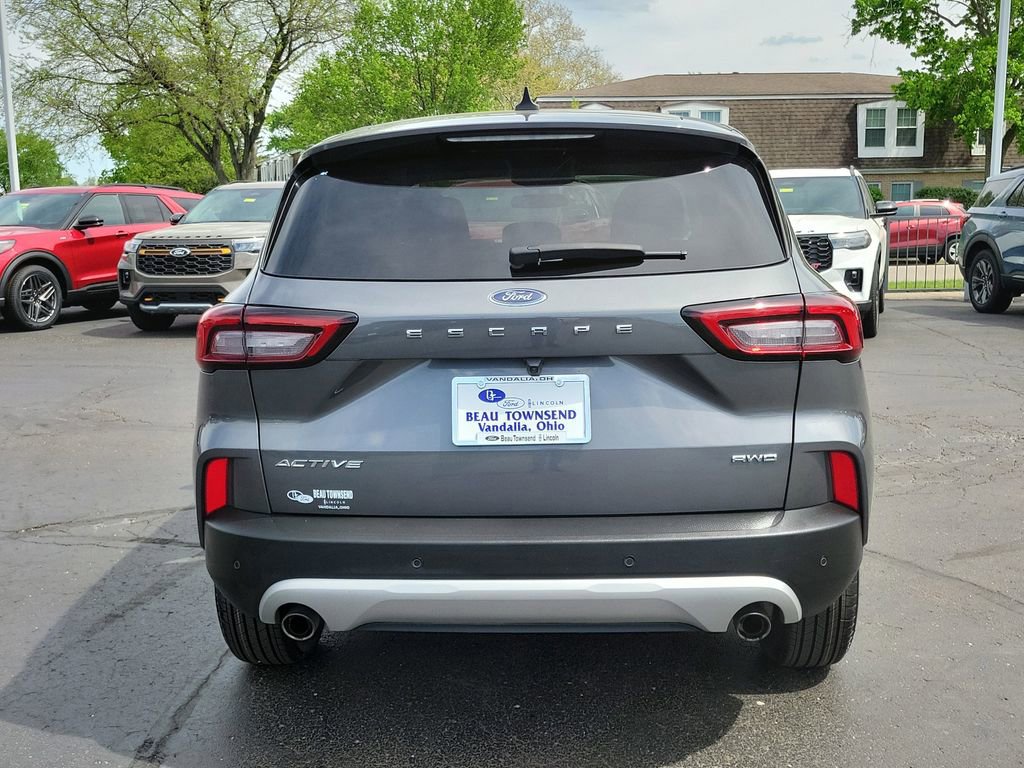 Certified 2023 Ford Escape Active w/ Tech Pack #2 AWD/4WD image 4