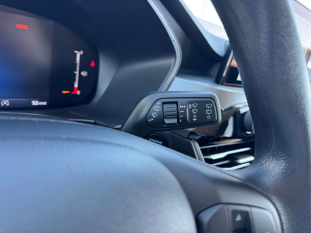 Certified 2025 Ford Escape Active AWD/4WD image 18
