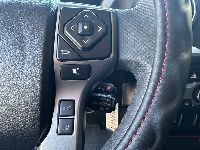 Used 2021 Toyota Tacoma SR5 RWD image 23