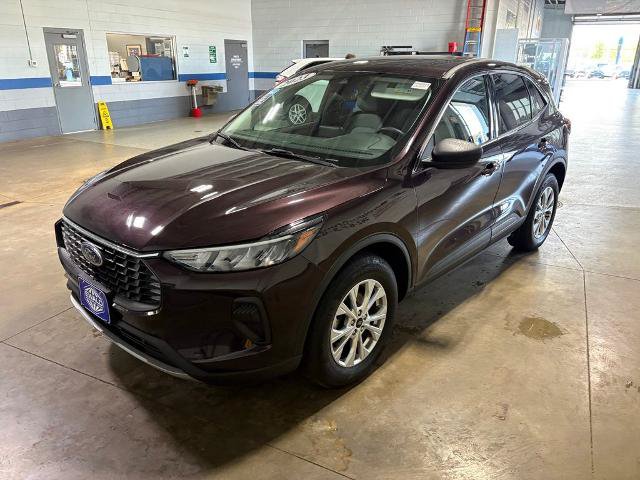 Certified 2023 Ford Escape Active AWD/4WD image 6